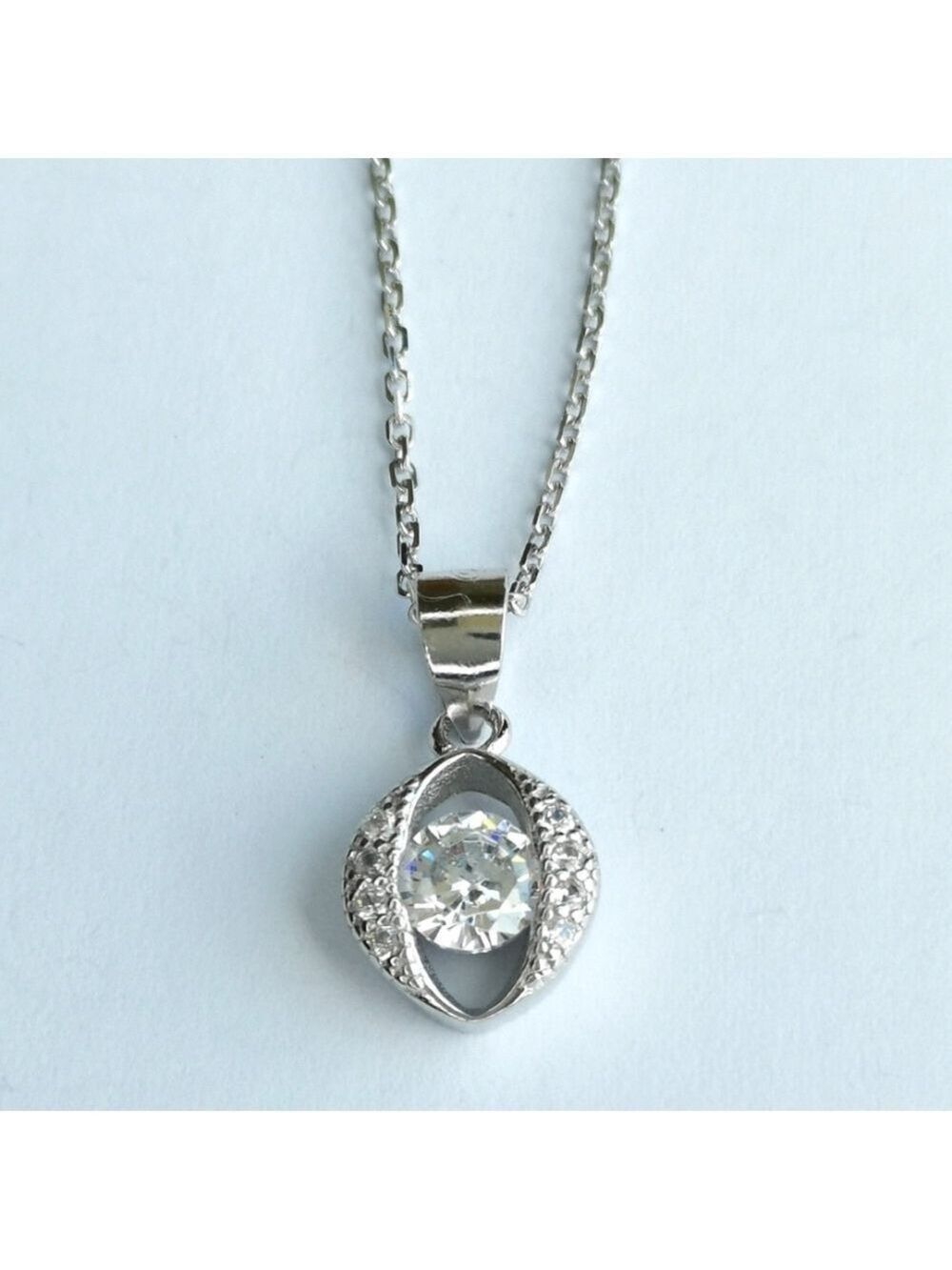 Sterling Silver CZ pendant necklace 🆕